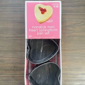 New Wilton heart shape mini springform pan 3 piece
